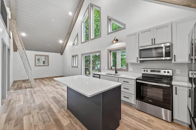 $390,000 | 342 Paulsen Lake Court, Osceola, WI 54020