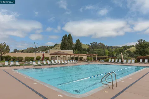 $935,000 | Palomares Hills, Castro Valley, CA 94552