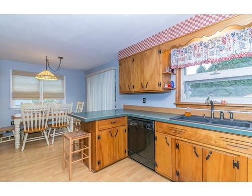 83 Woodruff Road Clinton, MA 01510 - Photo 9 of 35 Gallery Image 9