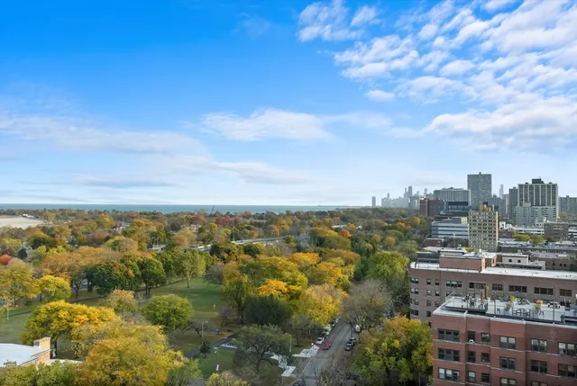 $1,750 | 4970 North Marine Drive, Unit 1129, Chicago, IL 60640