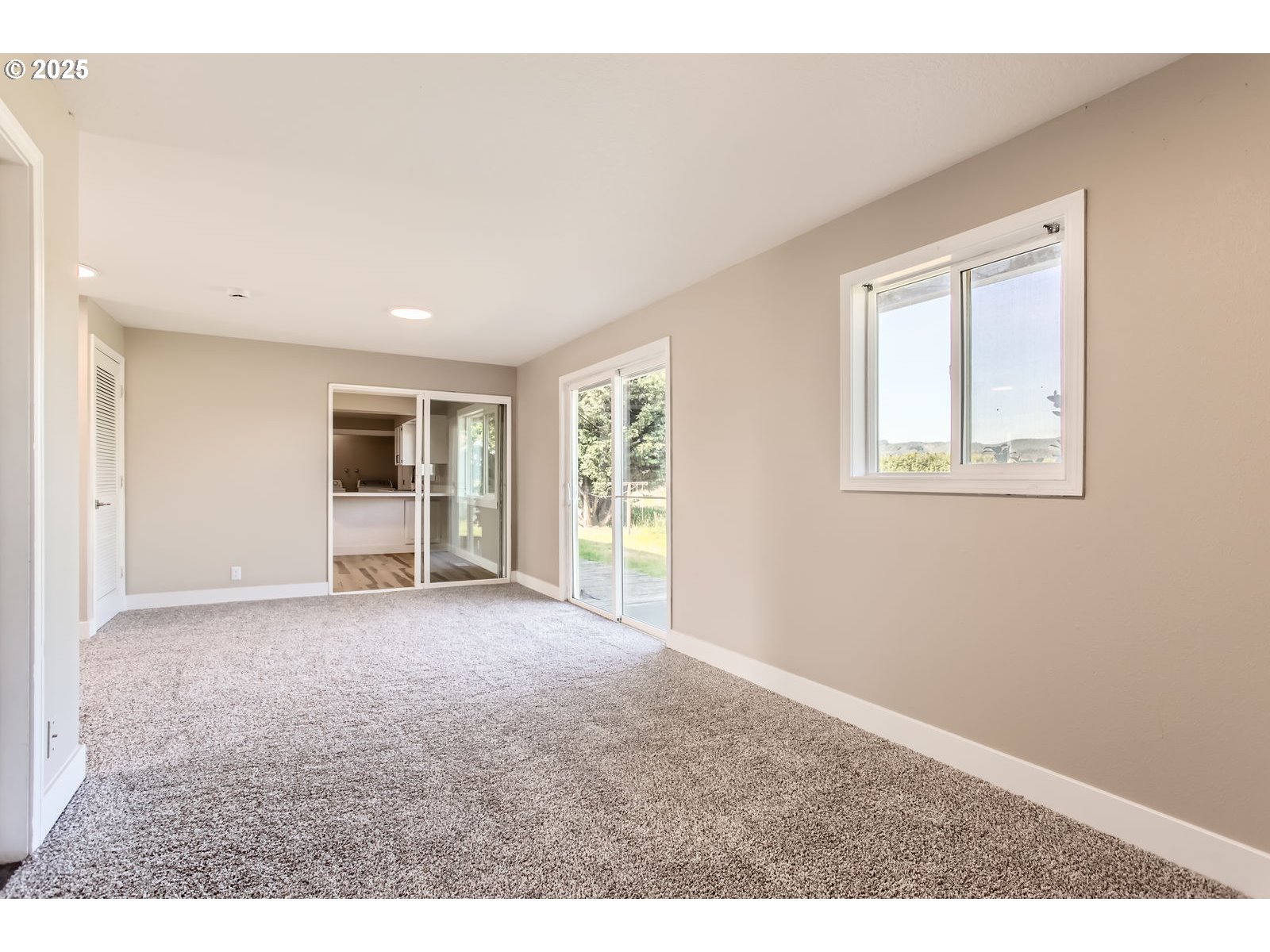 3131 Highway 47 Forest Grove, OR 97116 - Photo 23 of 30 an empty room with windows and closet