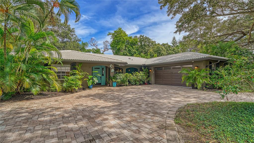1779 Riviera Circle Sarasota, FL 34232 - Photo 1 of 1