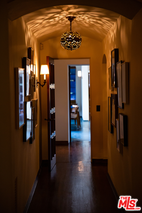 609 East Channel Road Santa Monica, CA 90402 - Photo 19 of 31 a view of a hallway with wooden floor