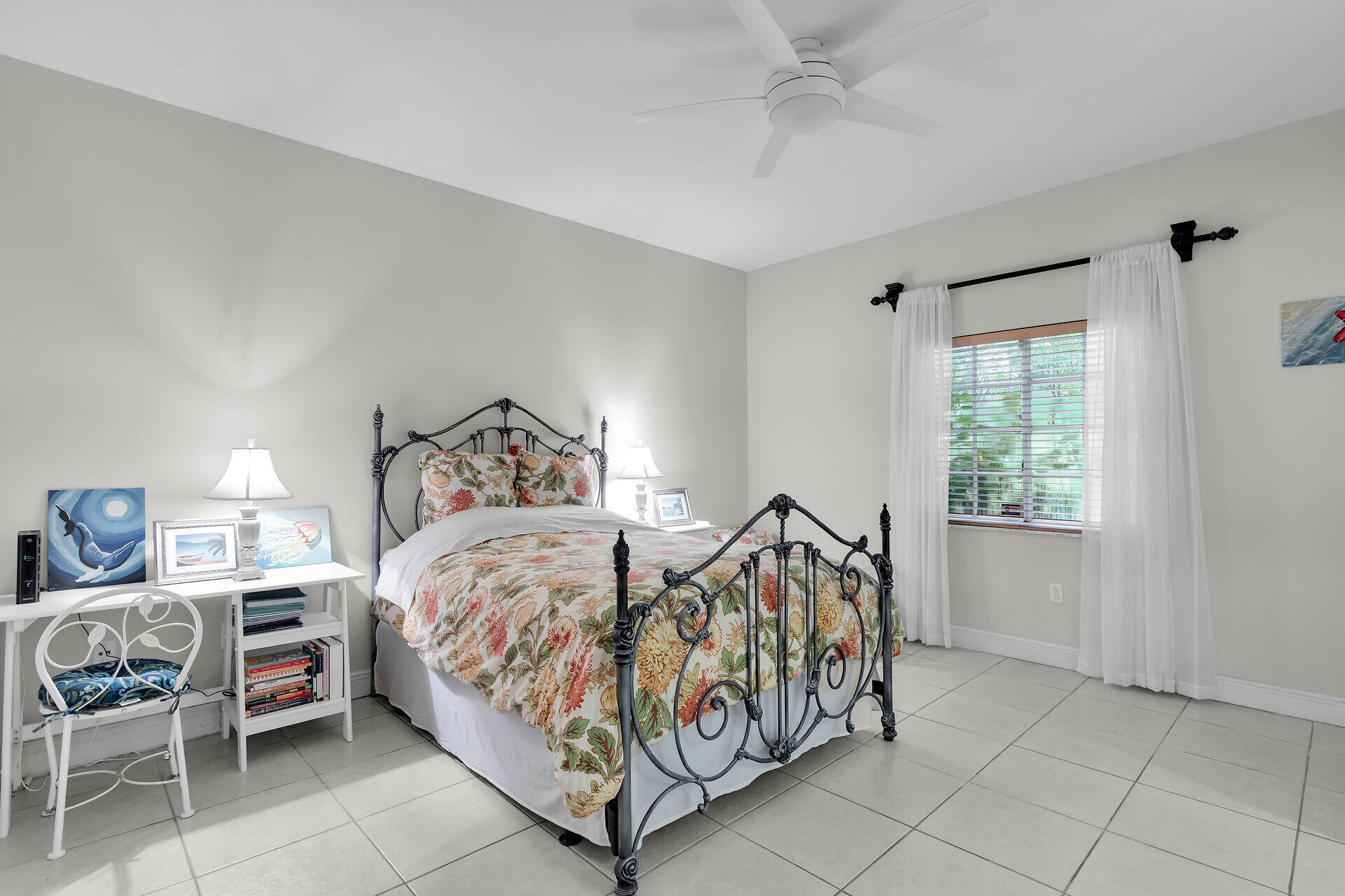 6 Fishermans Trail Key Largo, FL 33037 - Photo 15 of 41 a bedroom with a bed and a window