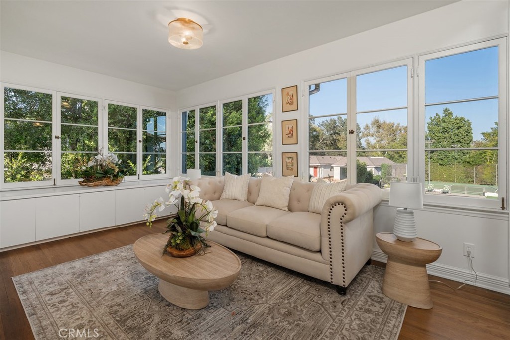 760 Holladay Road Pasadena, CA 91106 - Photo 21 of 37 Gallery Image 21