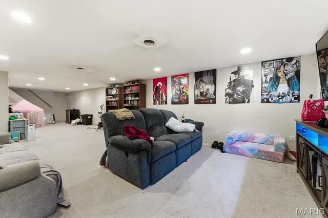 $235,000 | 1007 McPherson Avenue, Alton, IL 62002