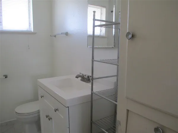 $1,150 | 3607 Murworth Drive, Unit 3, Houston, TX 77025