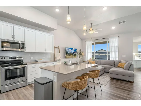$400,000 | 4185 North Park Drive, Unit 200, Loveland, CO 80538