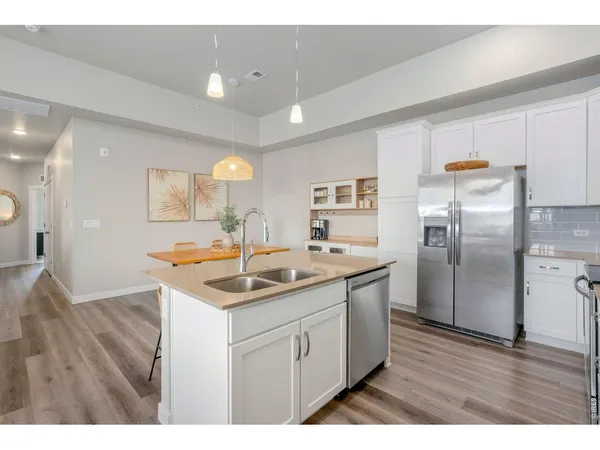 $400,000 | 4185 North Park Drive, Unit 200, Loveland, CO 80538