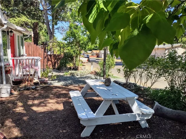 $575,000 | 600 6th Street, Lakeport, CA 95453