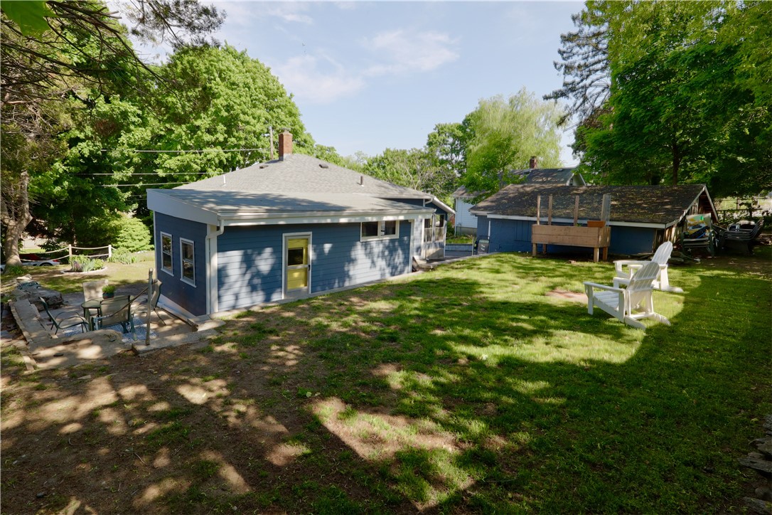 36 Munro Avenue Warren, RI 02885 - Photo 11 of 41