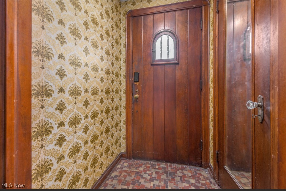 15500 Greenway Road Cleveland, OH 44111 - Photo 5 of 36 Foyer featuring wallpapered walls