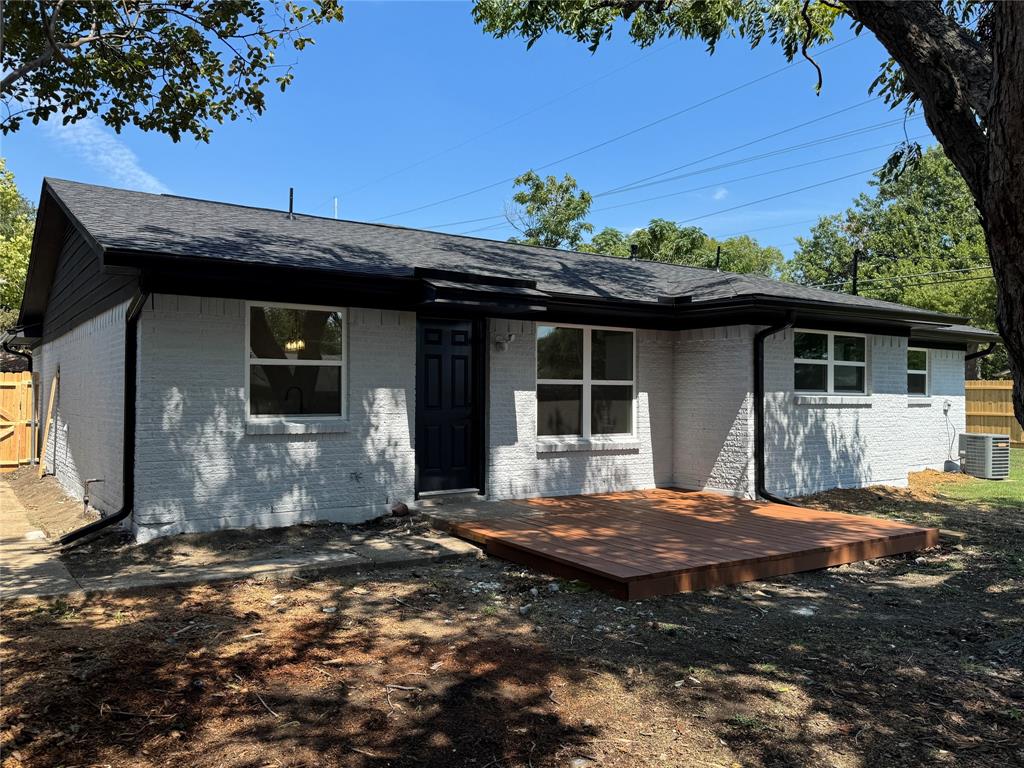 501 Cambridge Drive Richardson, TX 75080 - Photo 11 of 35 a view of a house with a outdoor space