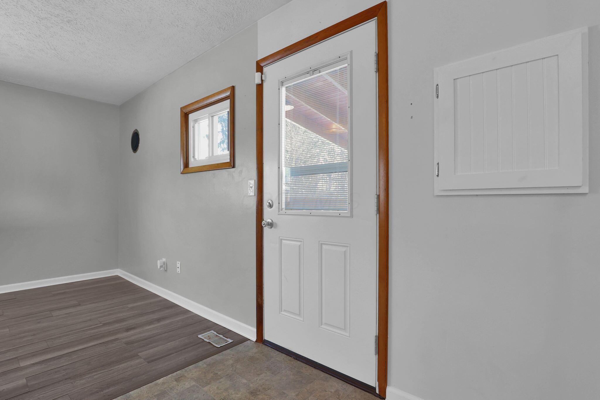 18 Watson Street Fredericktown, OH 43019 - Photo 5 of 29 5-web-or-mls-18-watson-st