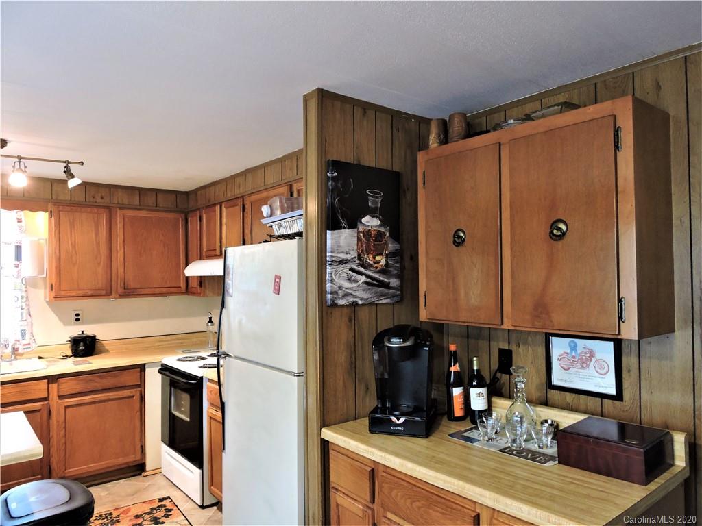 414 East Blue Ridge Road East Flat Rock, NC 28726 - Photo 6 of 15 Gallery Image 6