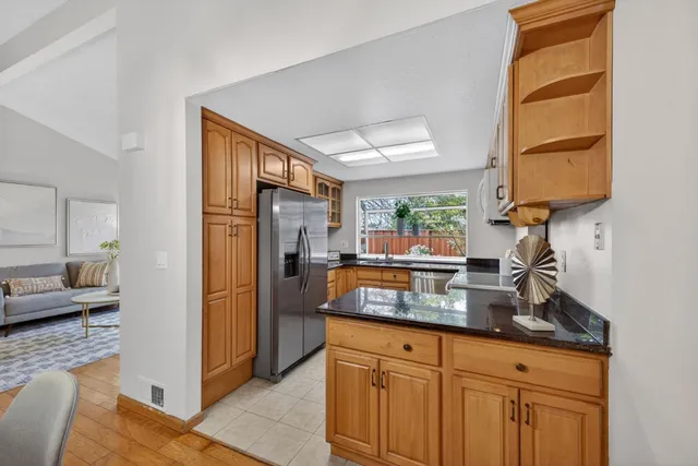 $1,098,000 | 20022 Northcrest Square, Cupertino, CA 95014