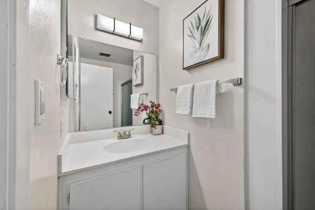 $1,098,000 | 20022 Northcrest Square, Cupertino, CA 95014