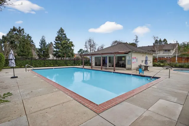 $1,098,000 | 20022 Northcrest Square, Cupertino, CA 95014