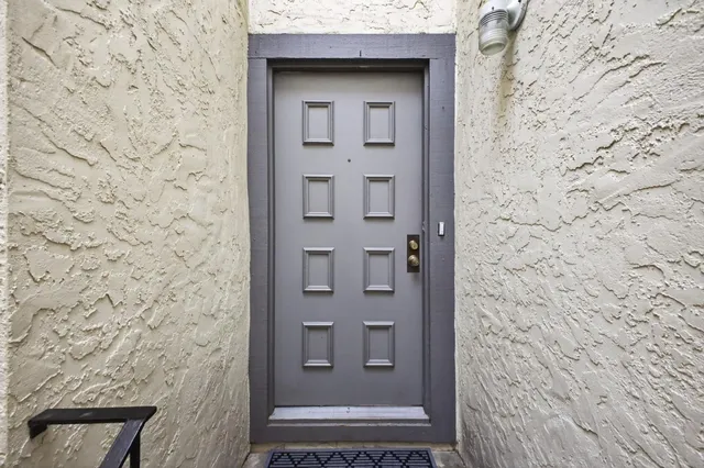 $1,098,000 | 20022 Northcrest Square, Cupertino, CA 95014