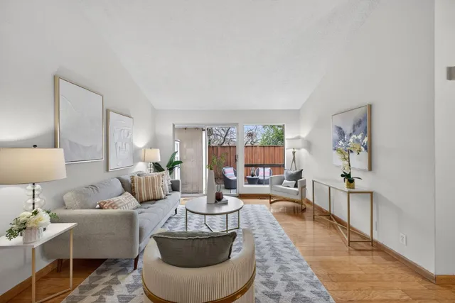 $1,098,000 | 20022 Northcrest Square, Cupertino, CA 95014