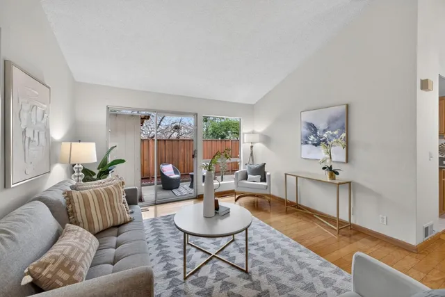 $1,098,000 | 20022 Northcrest Square, Cupertino, CA 95014