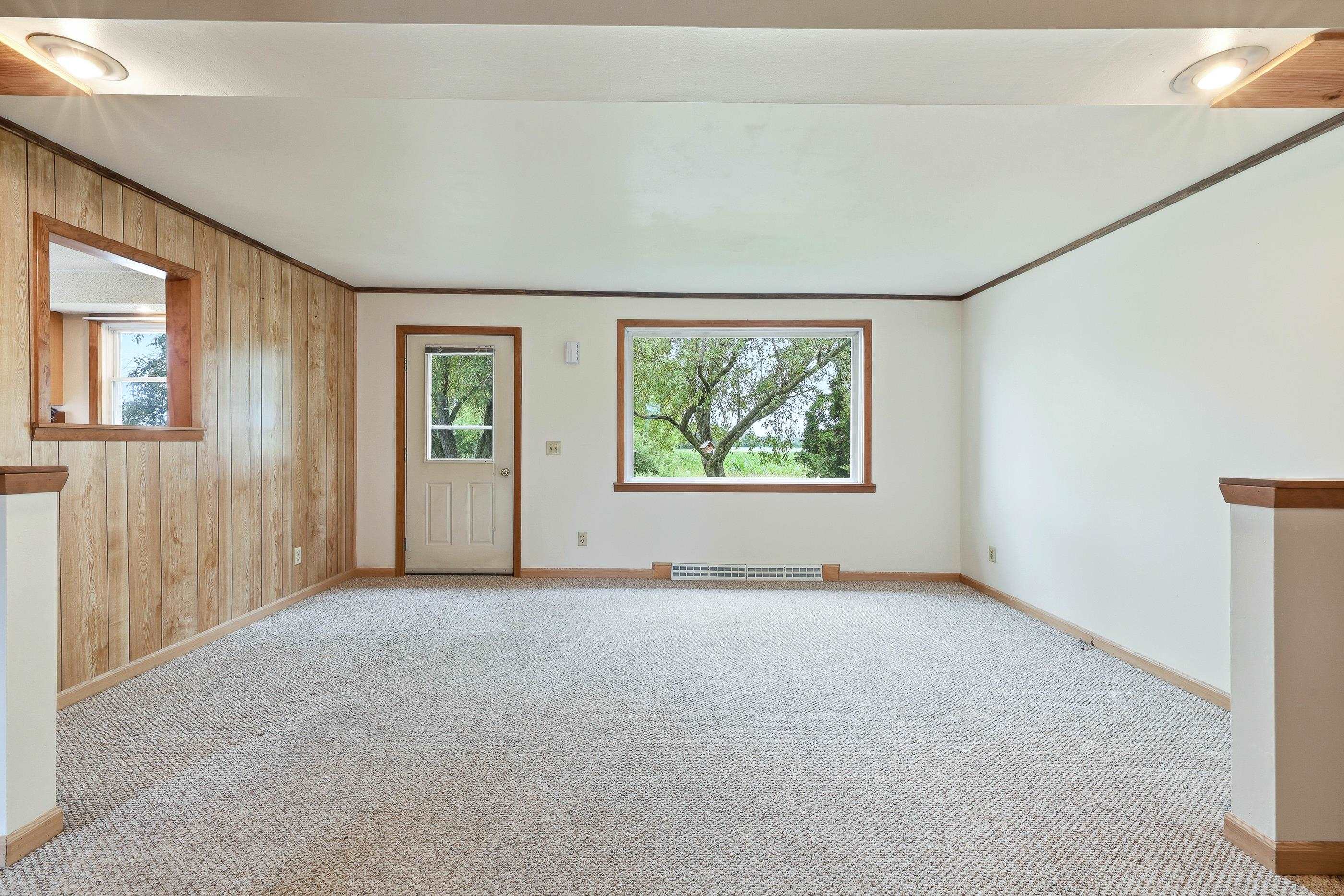 1815 Ellis Road Custer, WI 54423 - Photo 5 of 40
