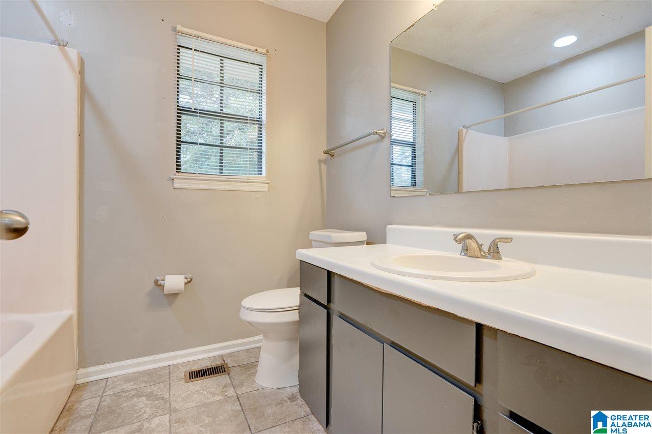 148 Bluegrass Drive Alabaster, AL 35007 - Photo 29 of 34