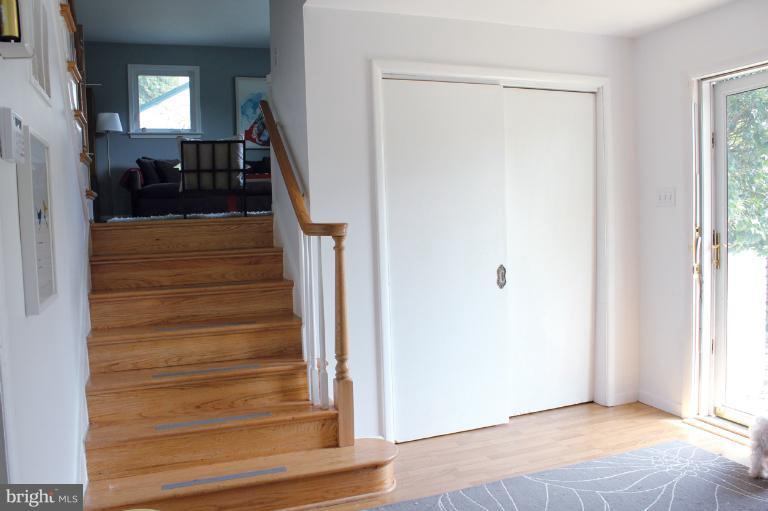 2210 Mark Court Silver Spring, MD 20910 - Photo 2 of 22 Interior (General)