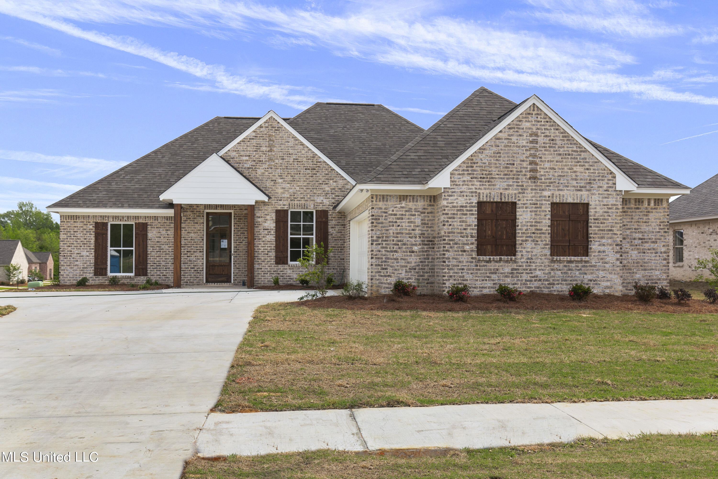 111 Porter Ridge Canton, MS 39046 - Photo 1 of 33 1-print-111 Porter Ridge-1