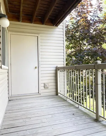 $1,700 | 873 Amanda Lane, Pontiac, MI 48340