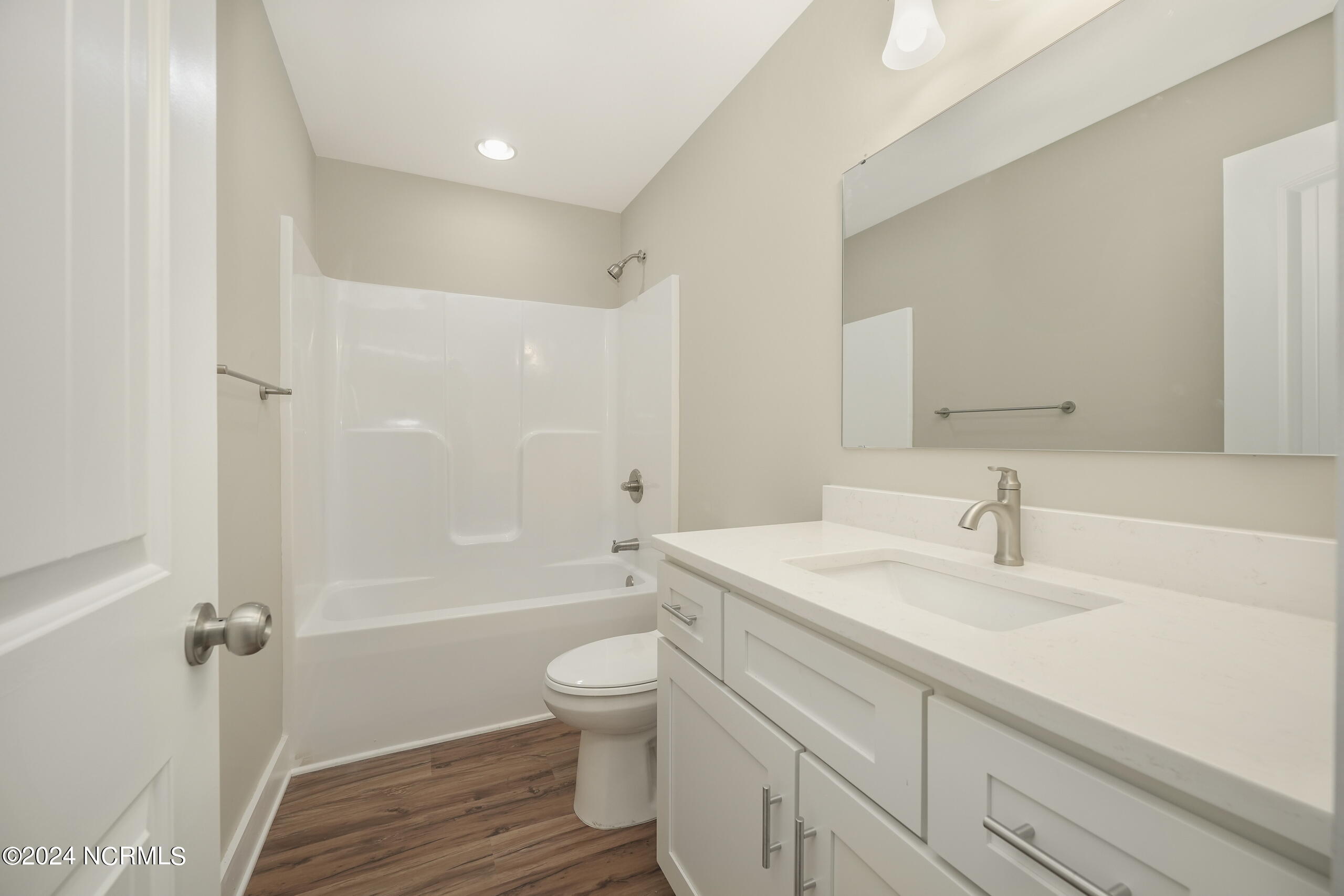 951 Wimberley Road Boiling Spring Lakes, NC 28461 - Photo 16 of 23 crystal bath