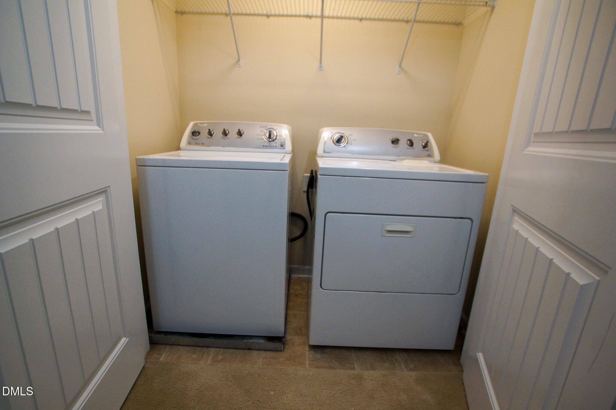 2404 Swans Rest Way Raleigh, NC 27606 - Photo 13 of 23 DSC03569