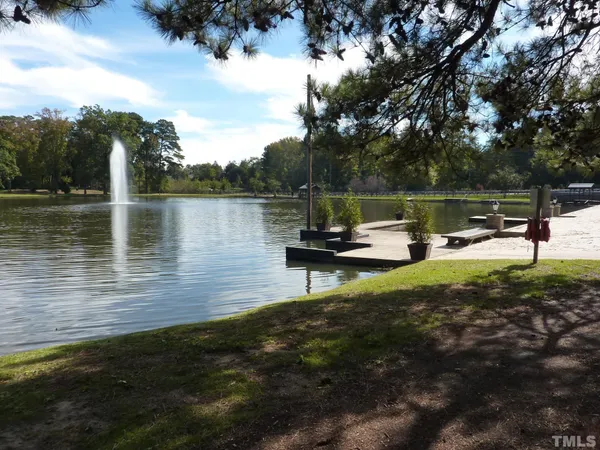 $2,095 | 2404 Swans Rest Way, Raleigh, NC 27606