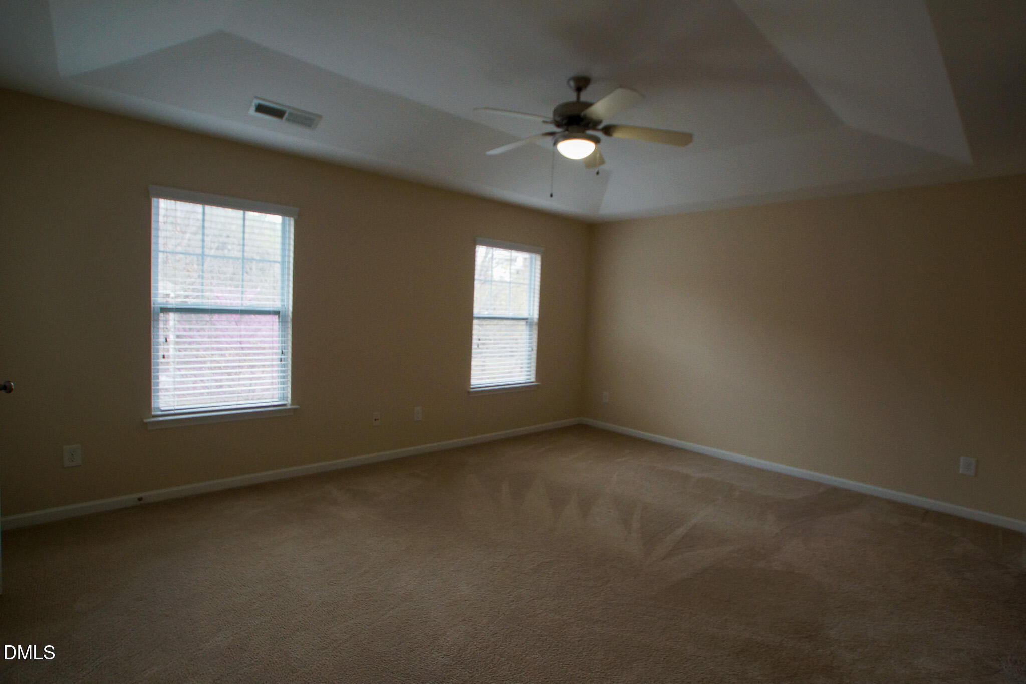 2404 Swans Rest Way Raleigh, NC 27606 - Photo 9 of 23 DSC03565