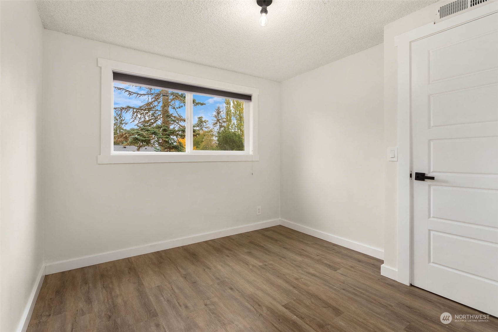 11852 Southeast 170th Place Renton, WA 98058 - Photo 16 of 23 Gallery Image 16