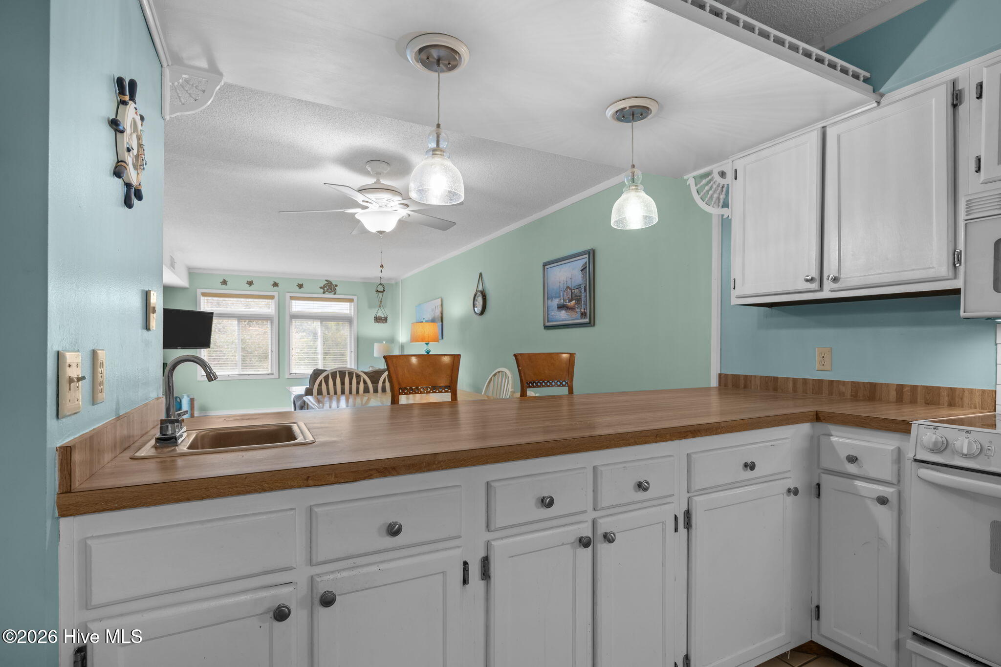 650 Salter Path Road, Unit 315 Pine Knoll Shores, NC 28512 - Photo 6 of 60 6-web-or-mls-1S3A8223
