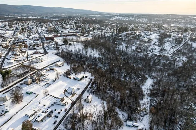 $120,000 | 173 Wilbur Avenue, Uniontown, PA 15401