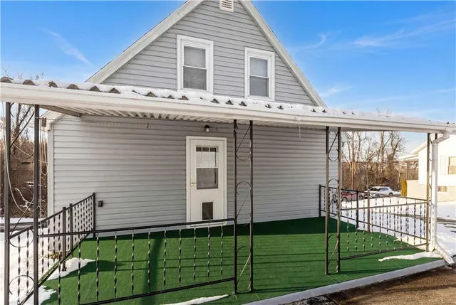 $120,000 | 173 Wilbur Avenue, Uniontown, PA 15401