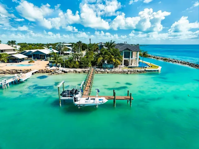 $14,500,000 | 201 West Seaview Drive, Marathon, FL 33050