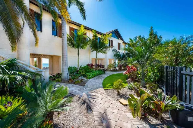 $14,500,000 | 201 West Seaview Drive, Marathon, FL 33050