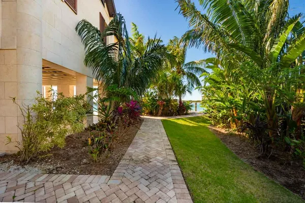 $14,500,000 | 201 West Seaview Drive, Marathon, FL 33050