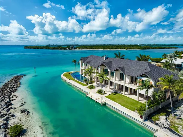 $14,500,000 | 201 West Seaview Drive, Marathon, FL 33050