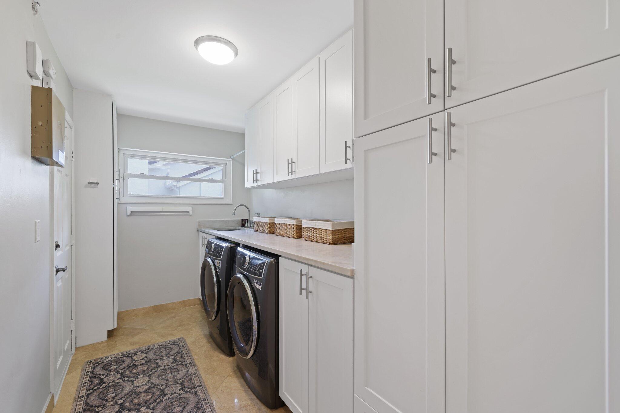 2911 Northwest 28th Terrace Boca Raton, FL 33434 - Photo 36 of 52 2911 NW 28th Terrace - 59.jpg-SMALL