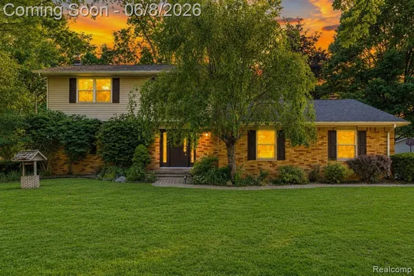 $290,000 | 6218 McKenzie Drive, Flint, MI 48507