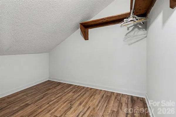 a view of walk in closet