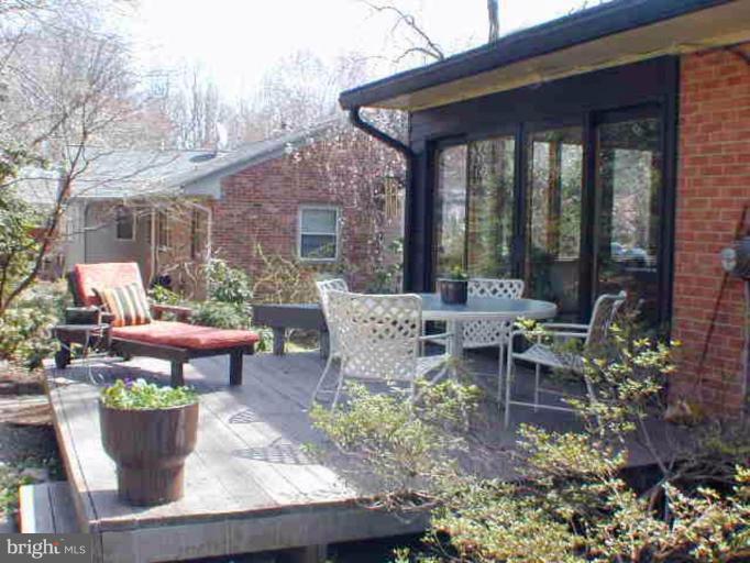 1936 Kimberly Road Silver Spring, MD 20903 - Photo 22 of 27 Deck
