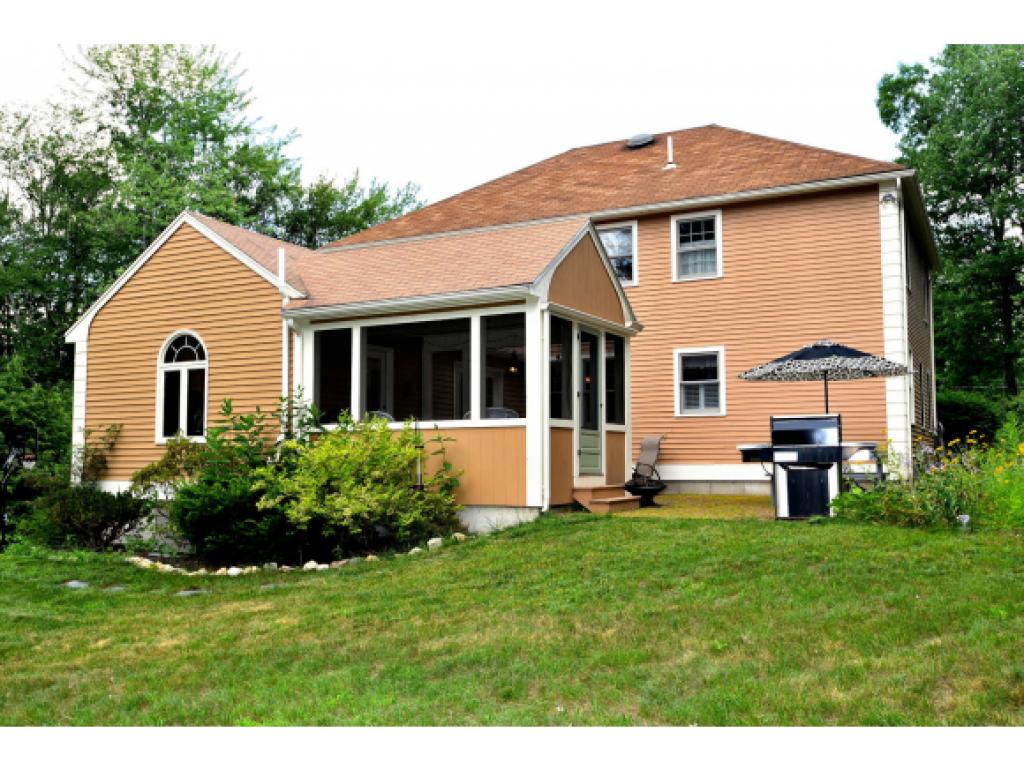 28 Boxwood Road Bedford, NH 03110 - Photo 31 of 34