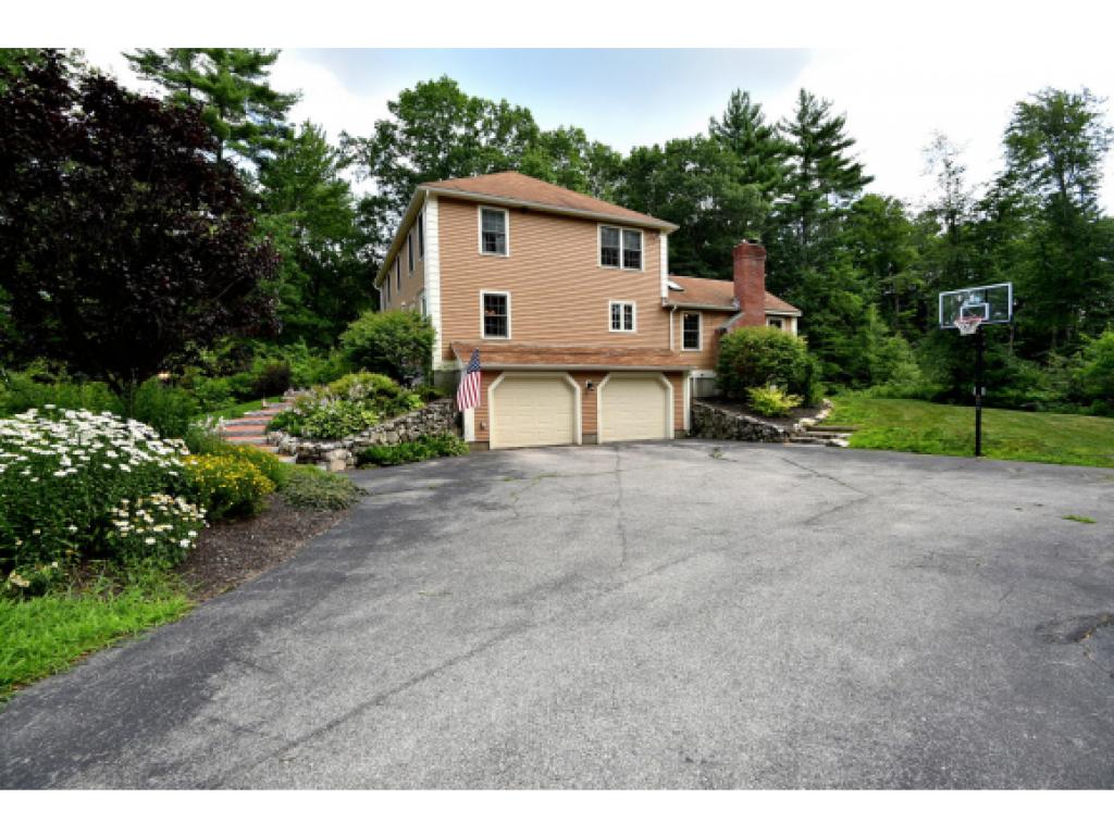 28 Boxwood Road Bedford, NH 03110 - Photo 33 of 34
