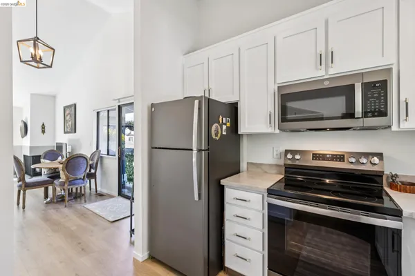$765,000 | 45 Corte Real, Unit 1, Larkspur, CA 94904