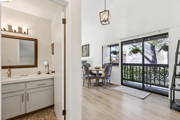 $765,000 | 45 Corte Real, Unit 1, Larkspur, CA 94904